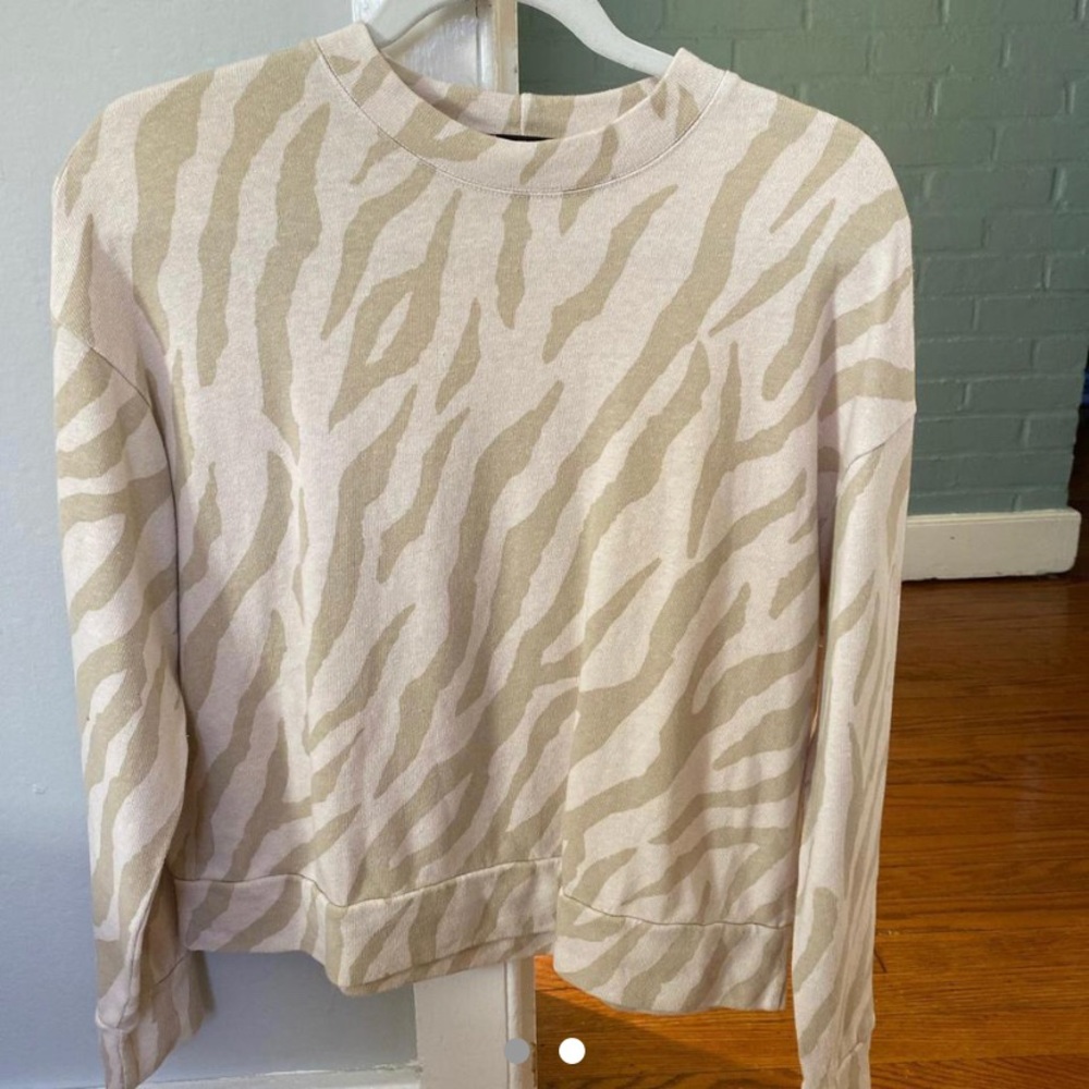 Monrow Zebra Print Pullover - image 2